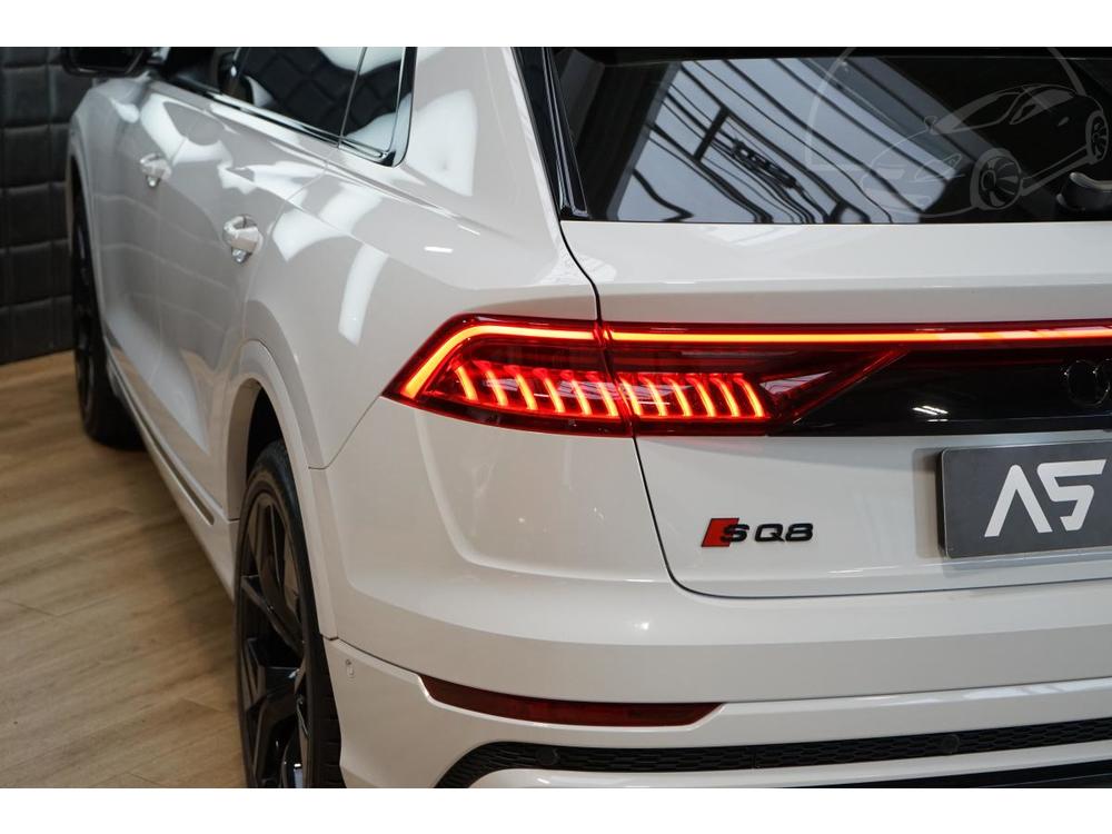 Audi SQ8 TDI HD-LED Nez.Top Pano Carbon