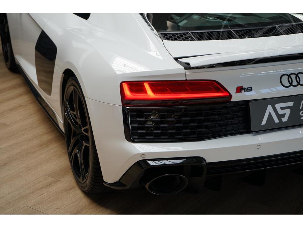 Audi R8 5.2 V10 419kW AWD B&O LED