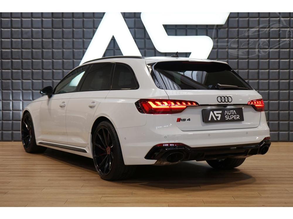 Audi RS4 331kW B&O Mas Dynamic DRC