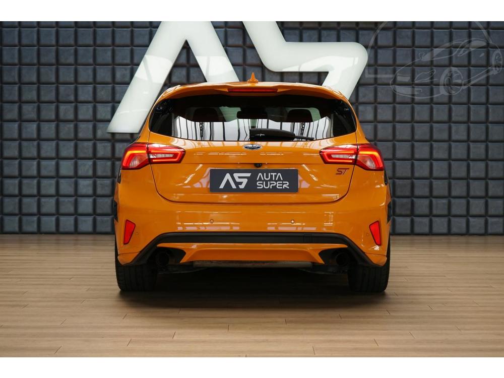 Ford Focus ST 206kW B&O HUD Kamera Recaro