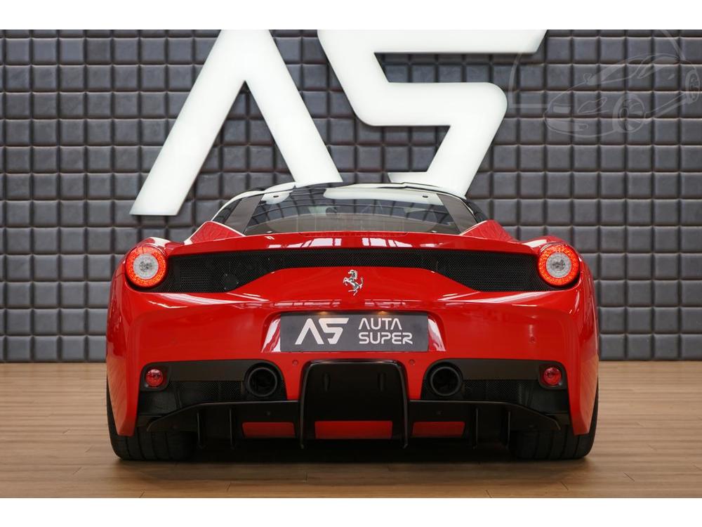 Ferrari F458 Speciale Bi-Color 441kW Carbon