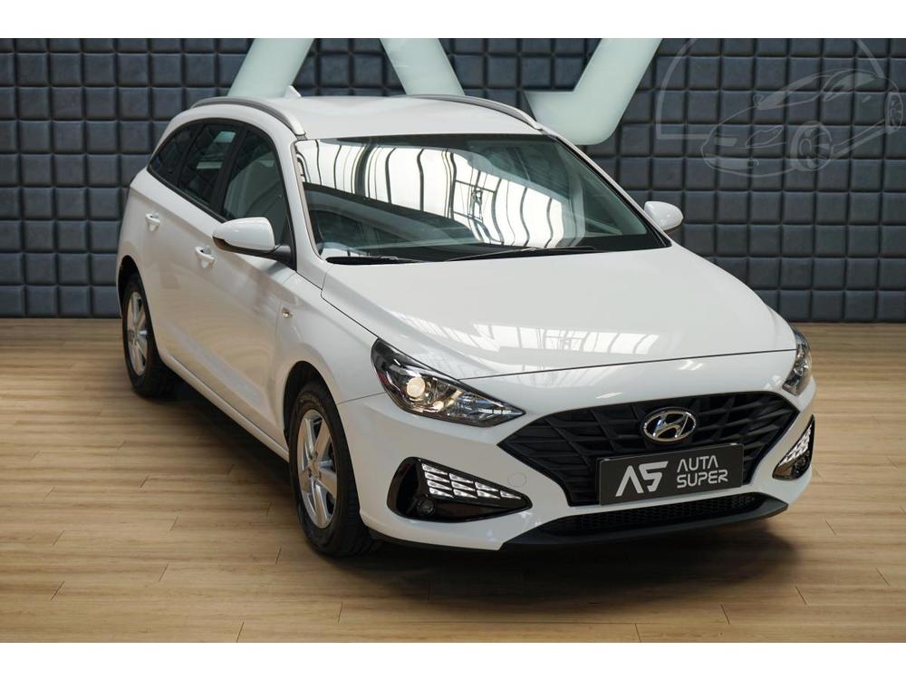 Hyundai i30 1.5i 81kW Kombi Zruka CZ