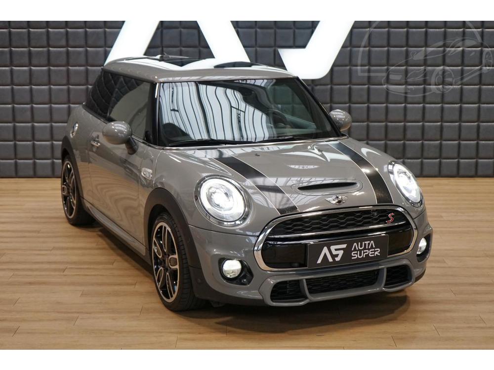 Mini Cooper S A/T 141kW JCW Ke Pano Navi