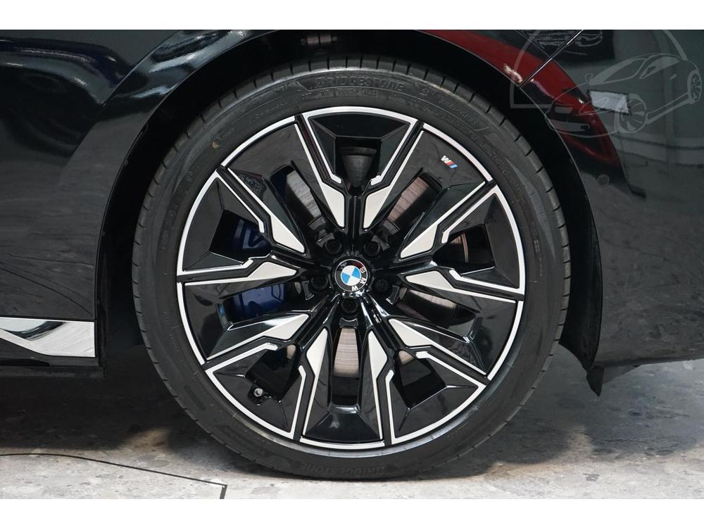 BMW 7 M760e Lusso Theatre Executive