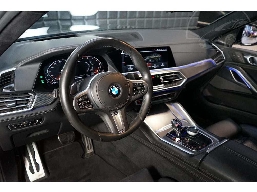 BMW X6 M50i Laser Mas Sky-Lounge CZ