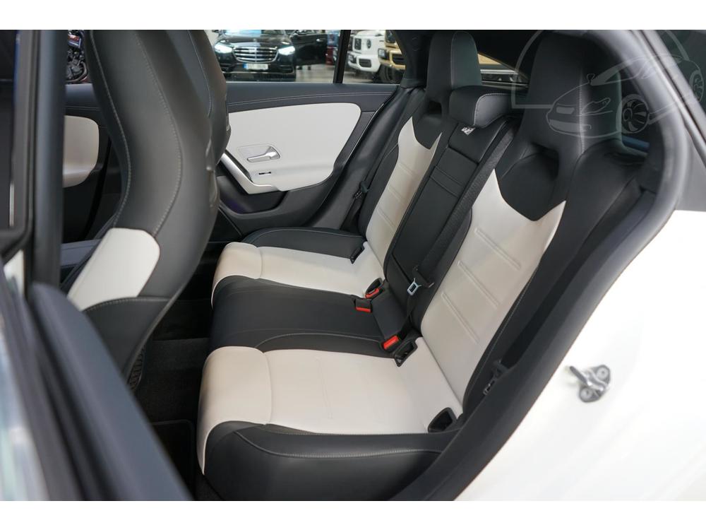 Mercedes-Benz CLA SB 200 AMG LED Pano Keyless CZ