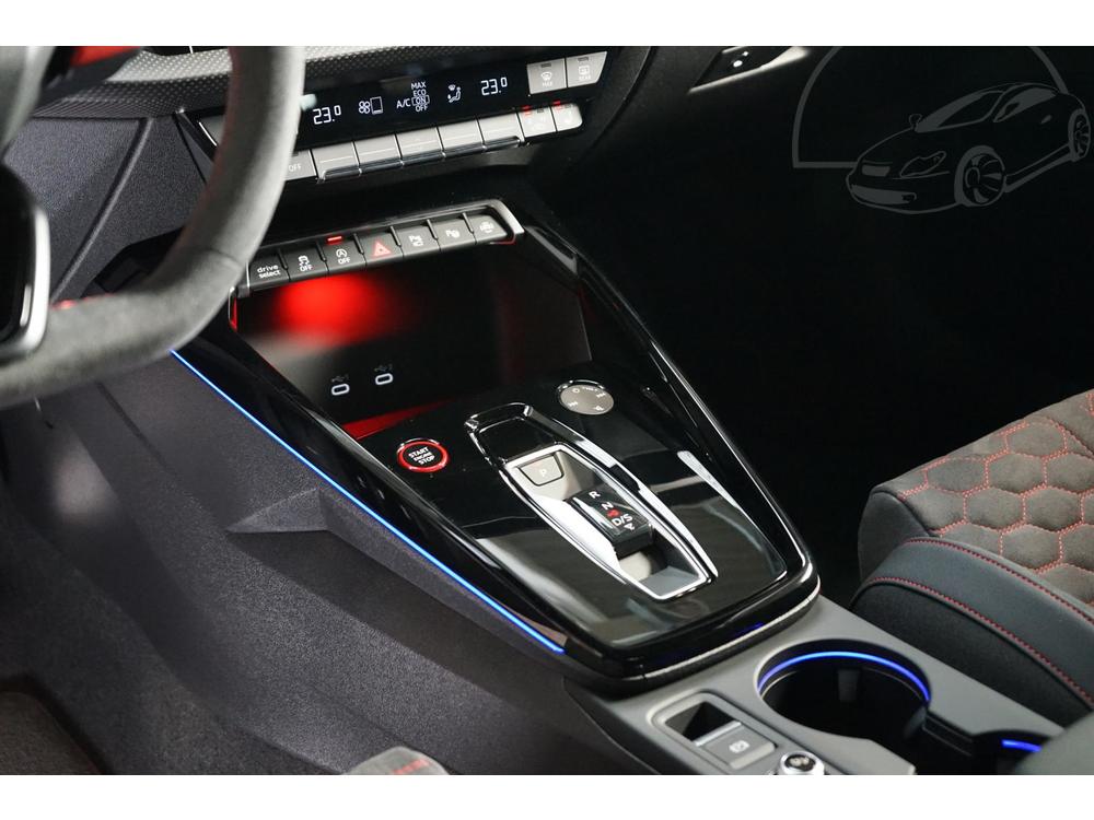 Audi RS3 Facelift Matrix RS-Seats Sonos