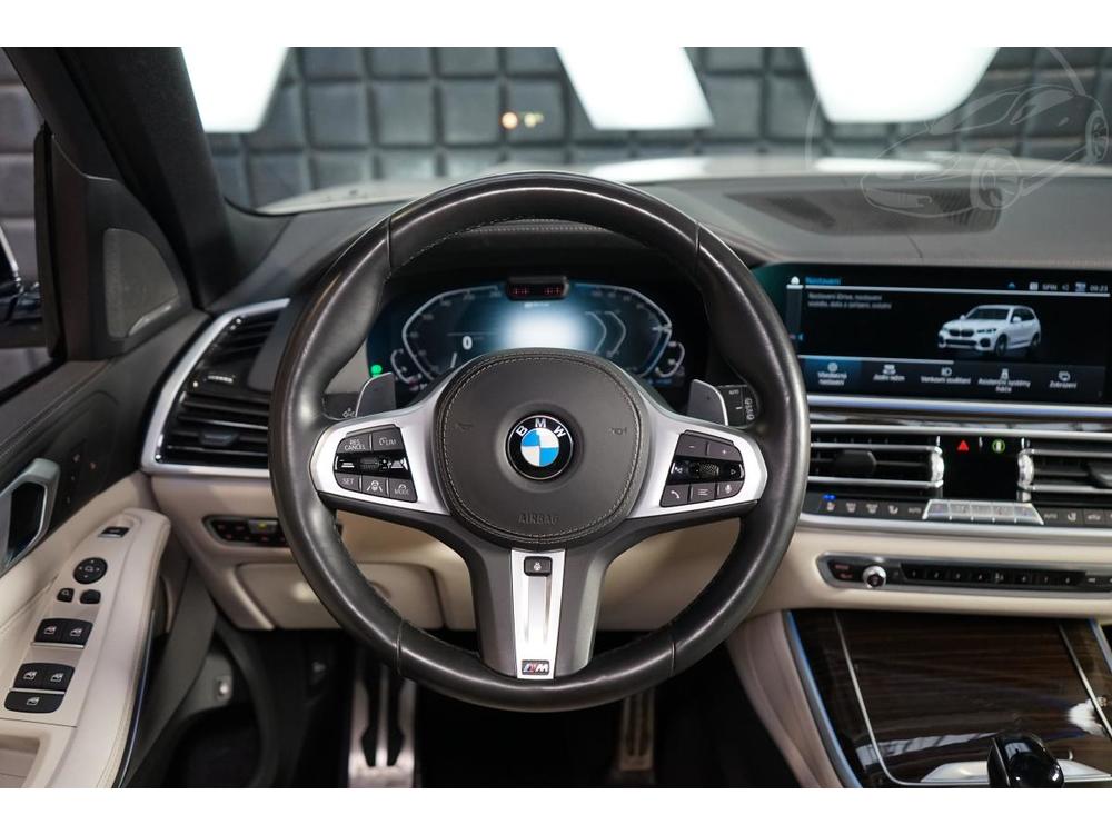 BMW X5 45e M Merino Laser Vzduch HUD