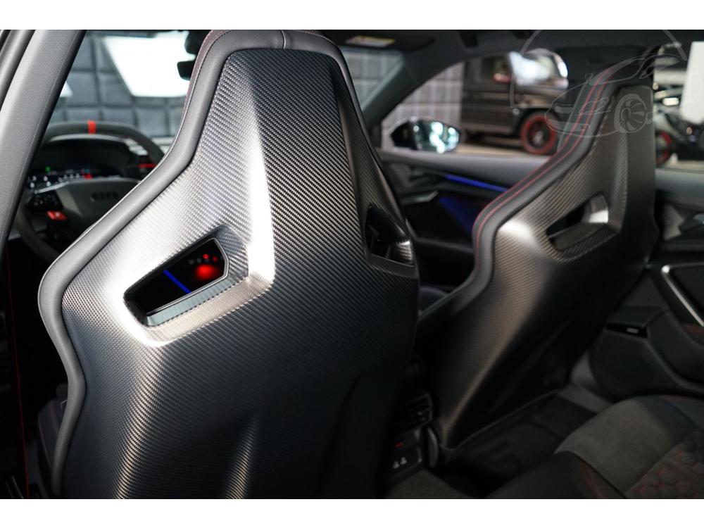 Audi RS3 Facelift Matrix RS-Seats Sonos