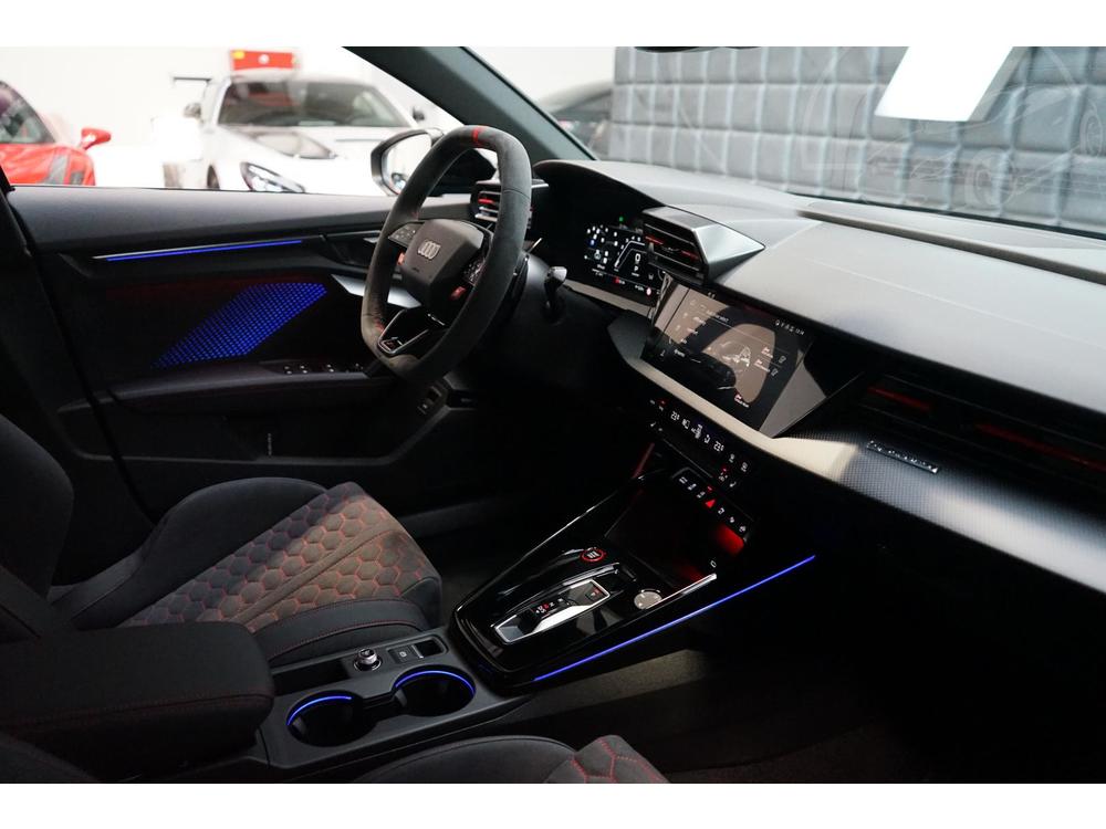 Audi RS3 Facelift Matrix RS-Seats Sonos