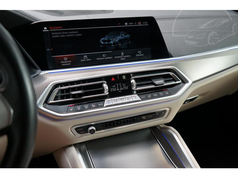 BMW X6 30d M-Paket Laser Pano HUD