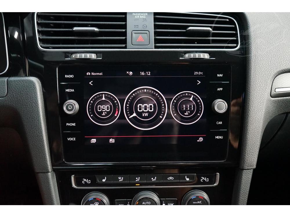 Volkswagen Golf GTI Perf. 180kW DSG Dynaudio