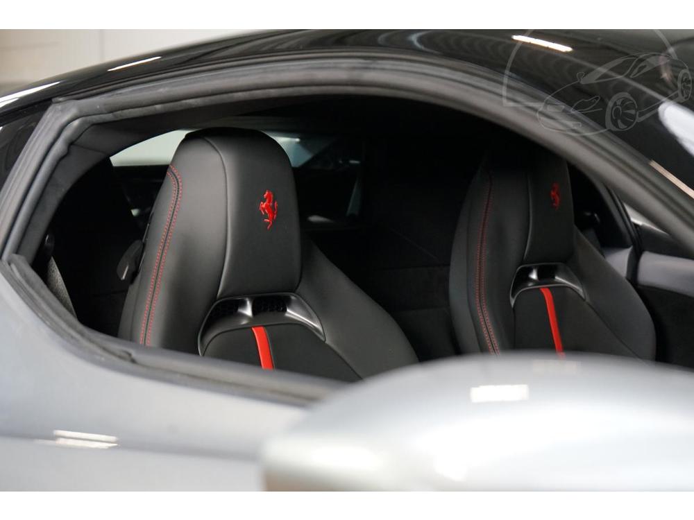 Ferrari  Stradale Carbon ADAS JBL LIFT