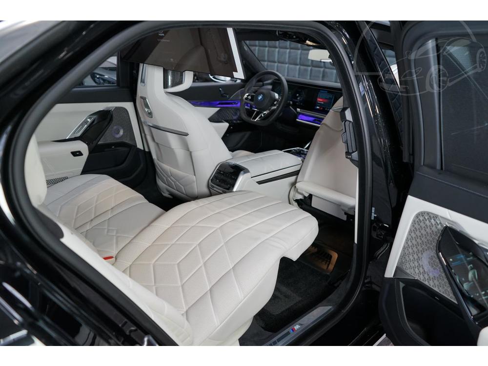 BMW 7 M760e Lusso Theatre Executive