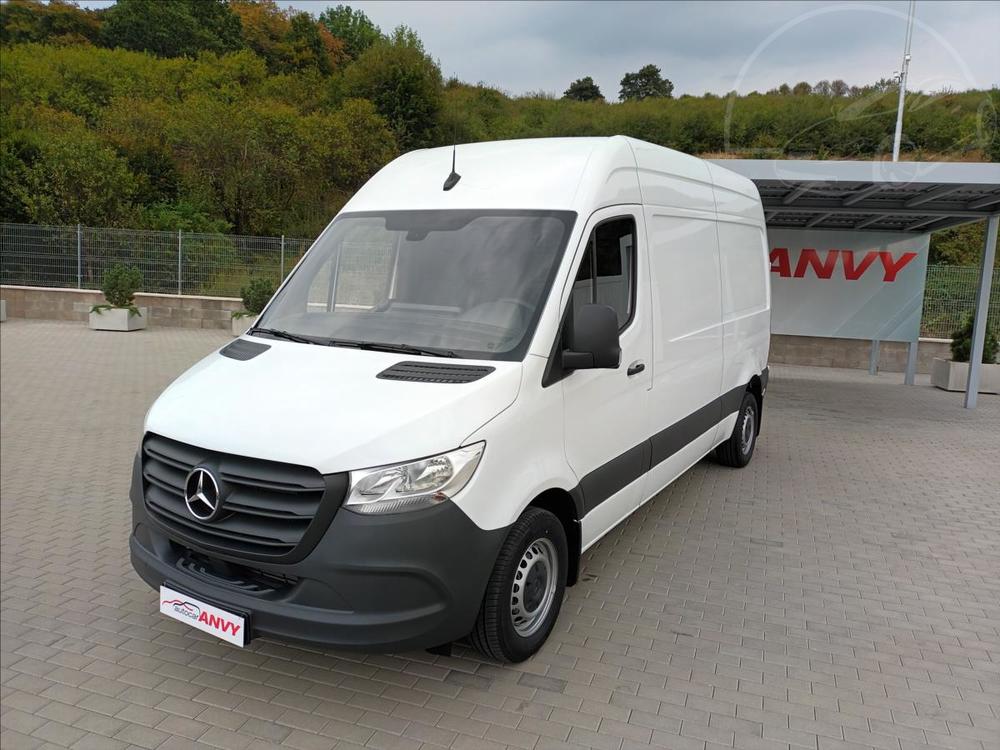 Mercedes-Benz Sprinter 2,0 215CDI,L2H2,KAMERA,KOLA