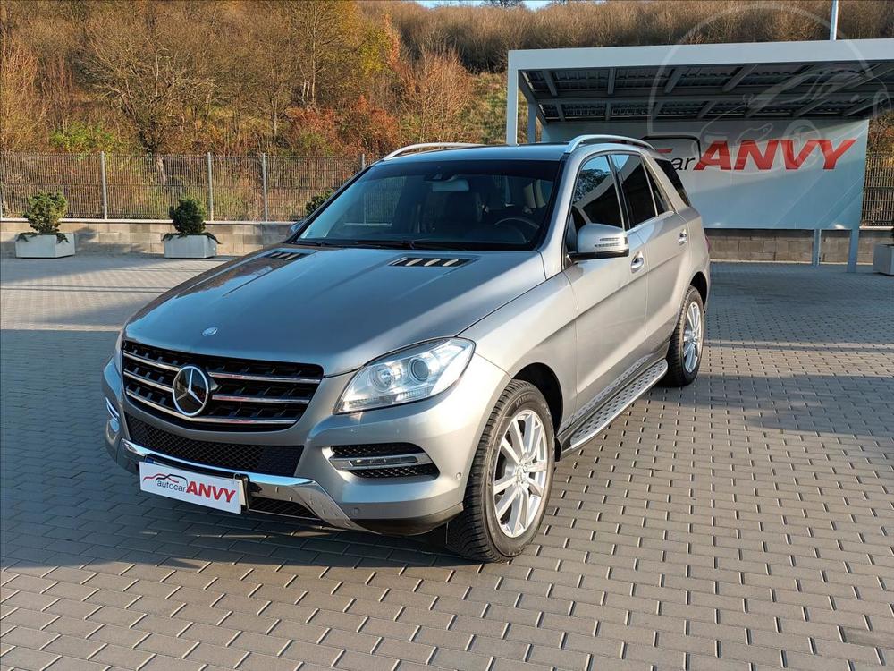 Prodm Mercedes-Benz M 3,0 350 4Matic,PO SERVISU