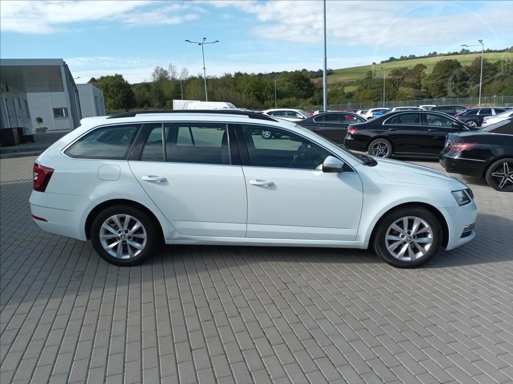 koda Octavia 1,6 TDI 85kwStyle,R,1MAJ,KOLA