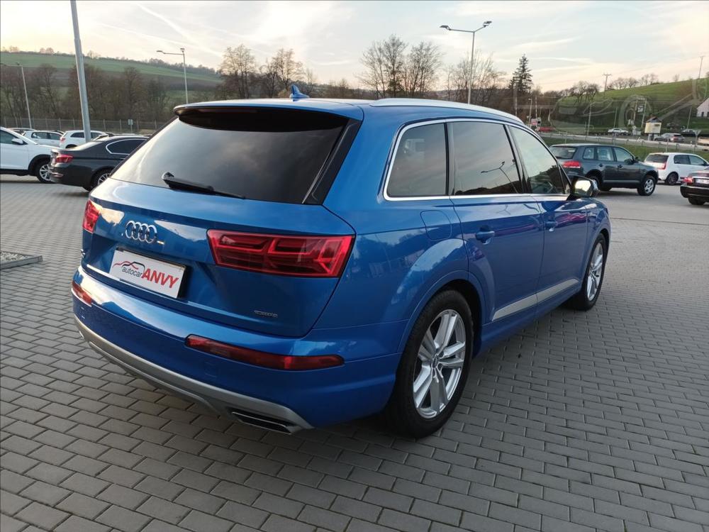 Audi Q7 3,0 50 TDI,S-LINE,R,1MAJ,KOLA