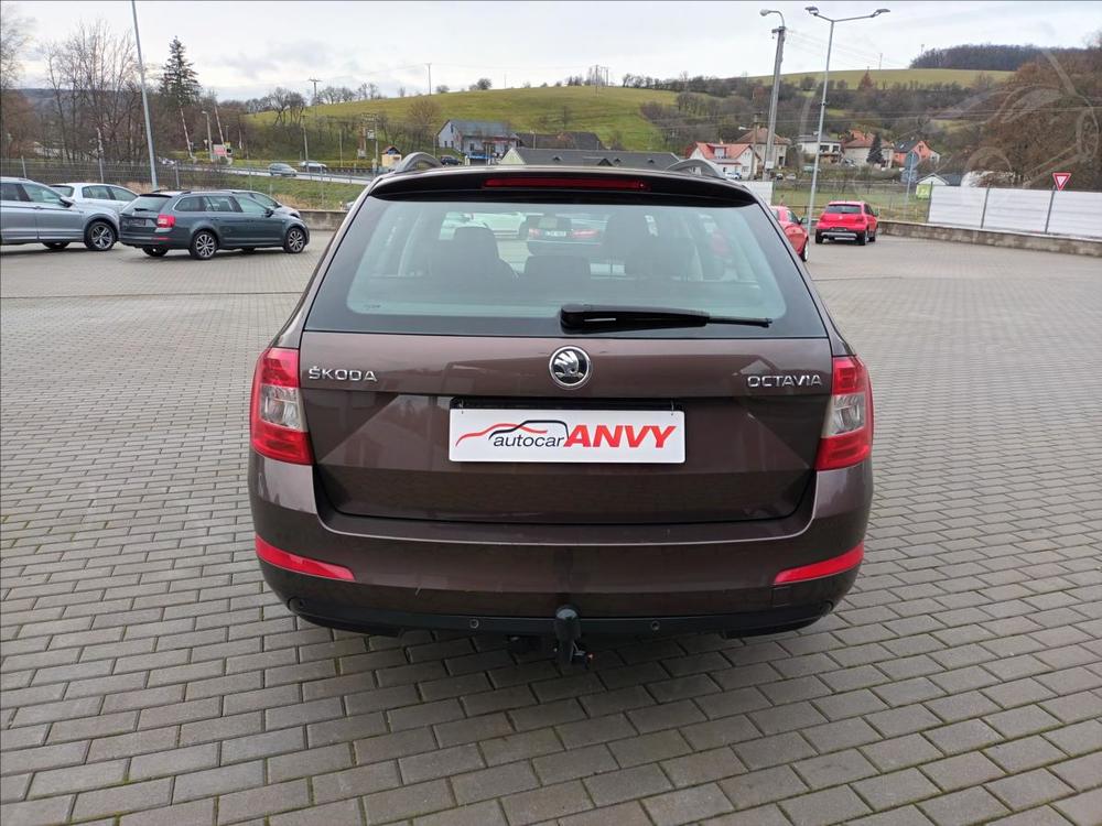 koda Octavia 2,0 TDI 110 kW,SERVISKA,TAN