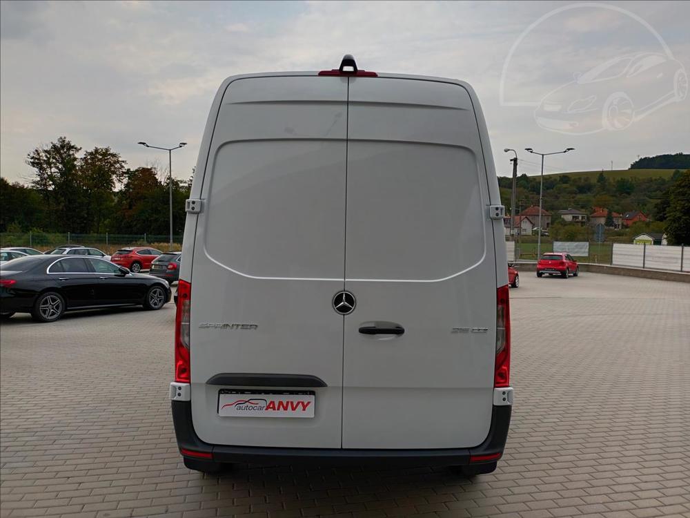 Mercedes-Benz Sprinter 2,0 215CDI,L2H2,KAMERA,KOLA