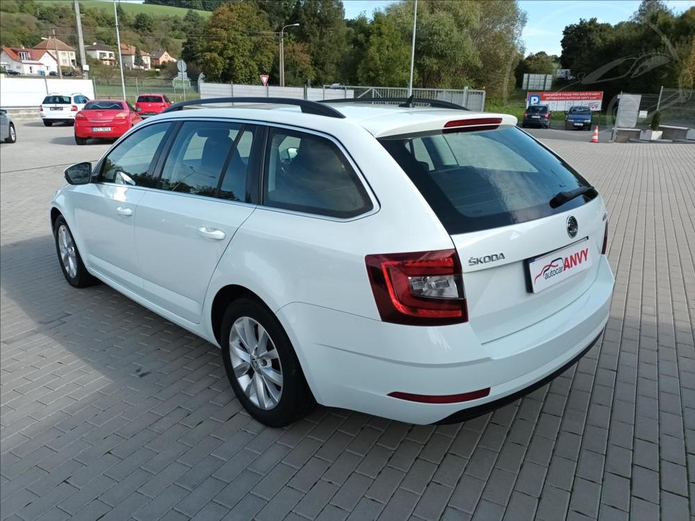 koda Octavia 1,6 TDI 85kwStyle,R,1MAJ,KOLA