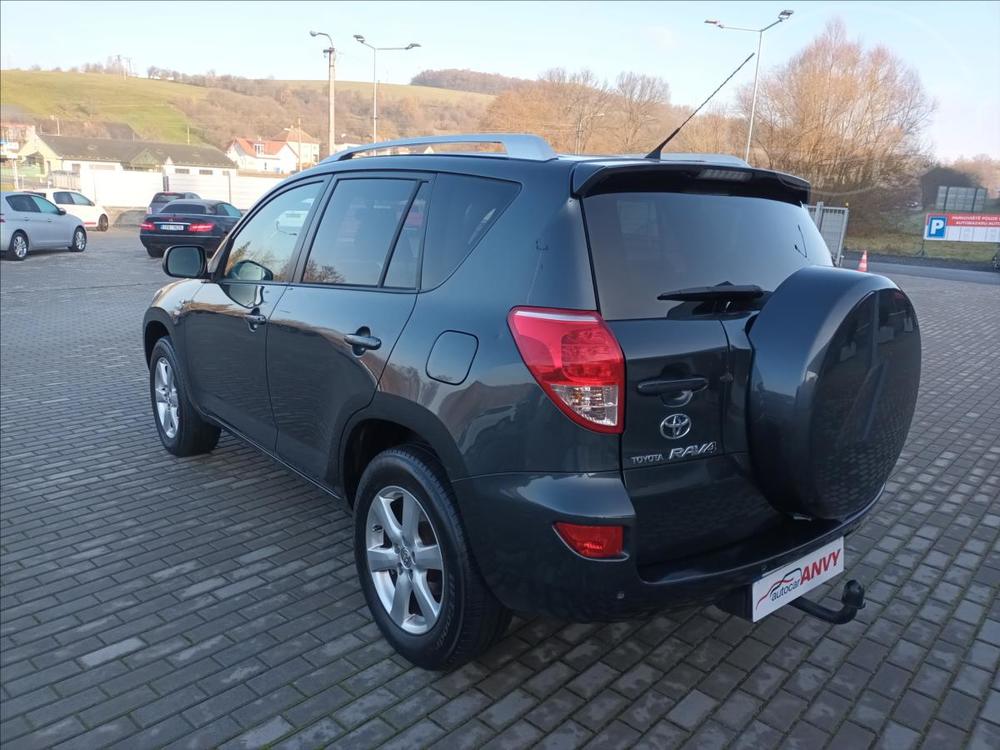 Toyota RAV4 2,2 D-4D,Edition,R,1MAJ,SERVI