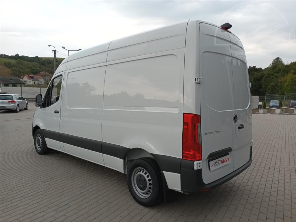 Mercedes-Benz Sprinter 2,0 215CDI,L2H2,KAMERA,KOLA