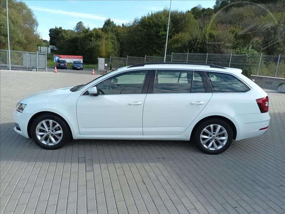 koda Octavia 1,6 TDI 85kwStyle,R,1MAJ,KOLA