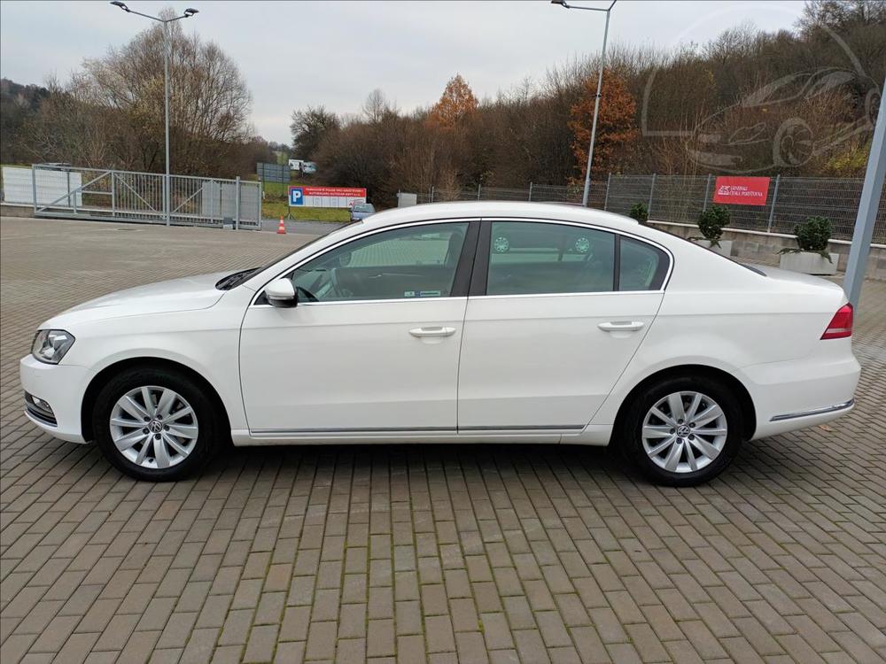 Volkswagen Passat 2,0 TDI 125kW DSG,R,SERVISKA