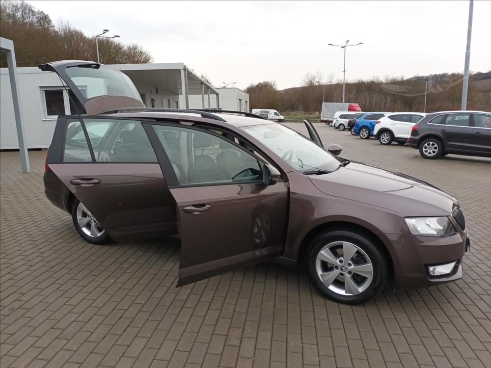 koda Octavia 2,0 TDI 110 kW,SERVISKA,TAN