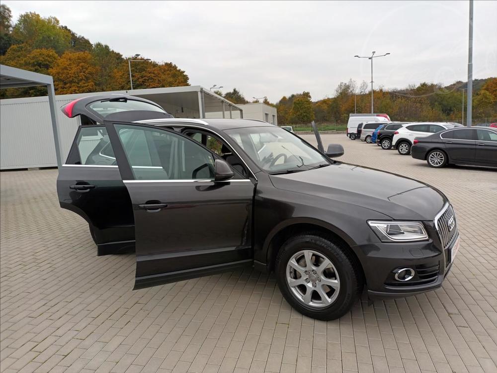 Audi Q5 2,0 TDI quattro,130KW,KَE,TA