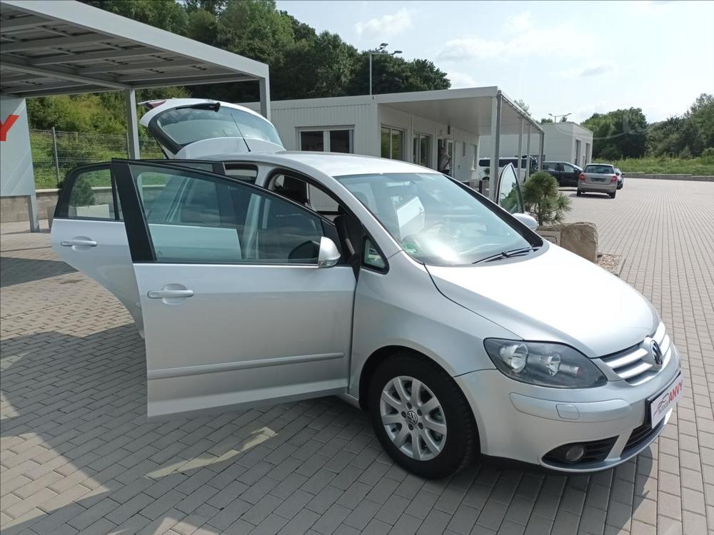 Volkswagen Golf Plus 1,6 i,75kw,KLIMA,VHEV,SERVIS