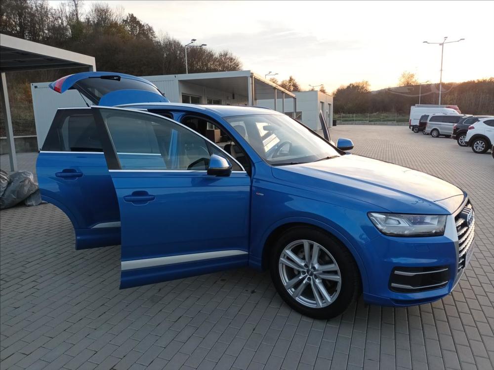 Audi Q7 3,0 50 TDI,S-LINE,R,1MAJ,KOLA