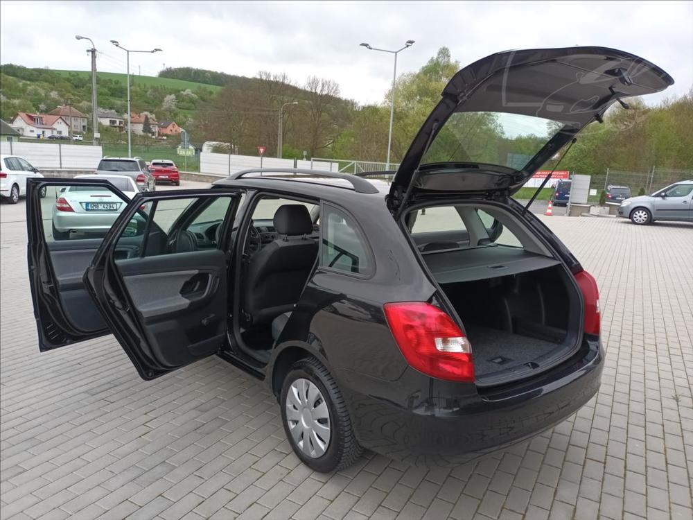 koda Fabia 1,2 44kW Active Combi,KLIMA