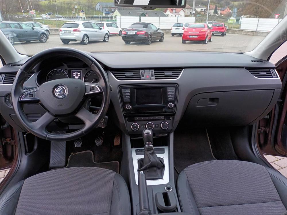 koda Octavia 2,0 TDI 110 kW,SERVISKA,TAN