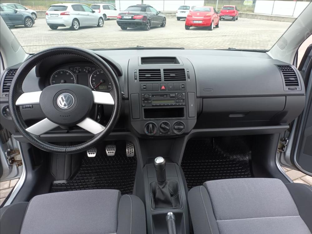 Volkswagen Polo 1,4 16V,FUN-CROSS,KLIMA,SERVIS