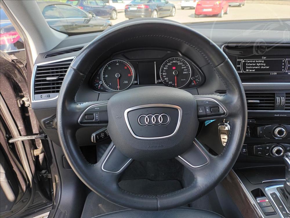 Audi Q5 2,0 TDI quattro,130KW,KَE,TA