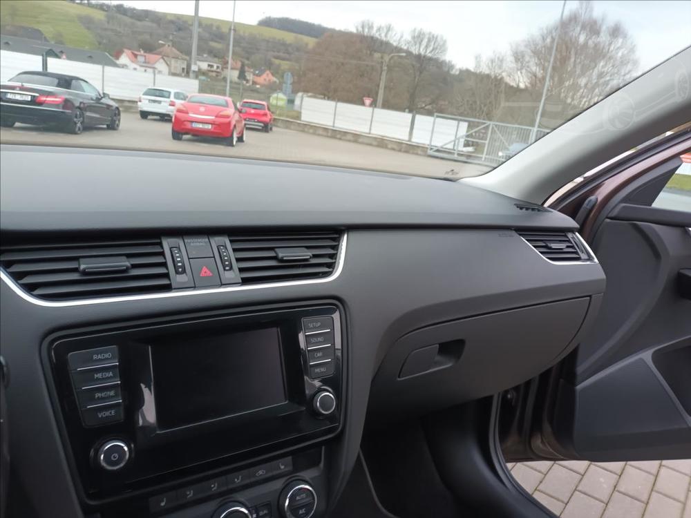 koda Octavia 2,0 TDI 110 kW,SERVISKA,TAN