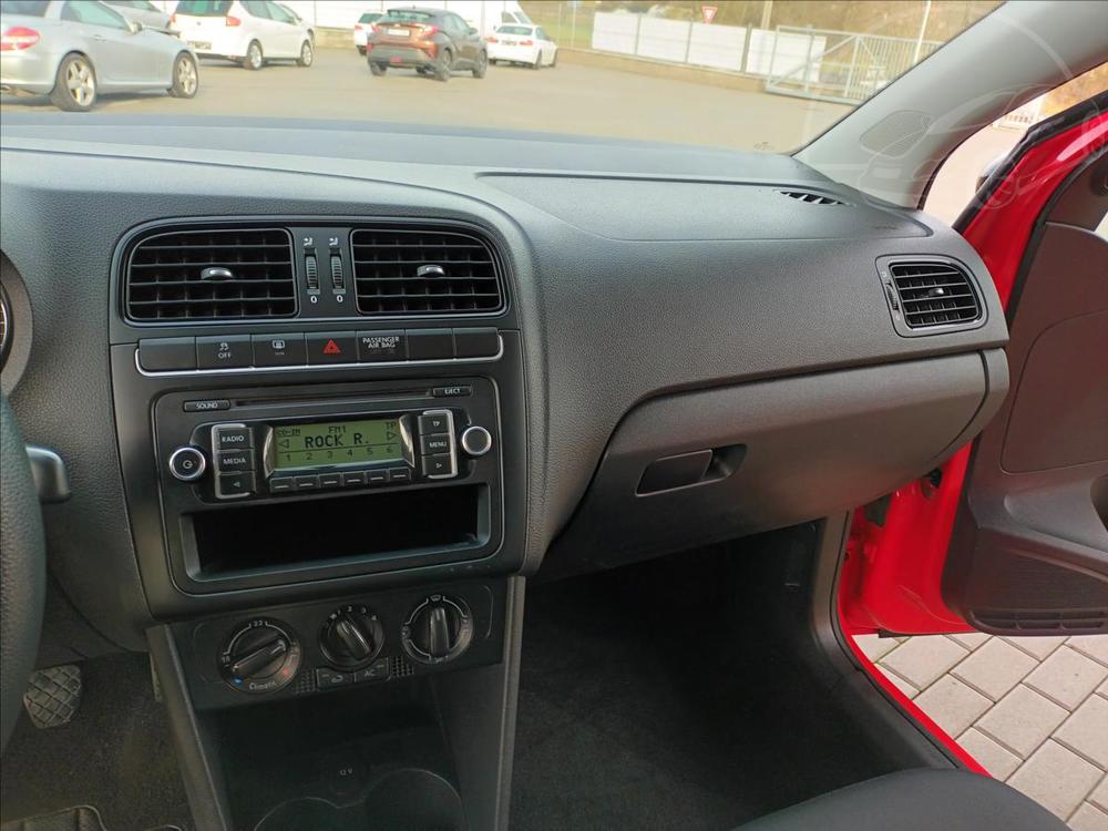 Volkswagen Polo 1,2 HTP,44KW,KLIMA,SERVISKA,ES