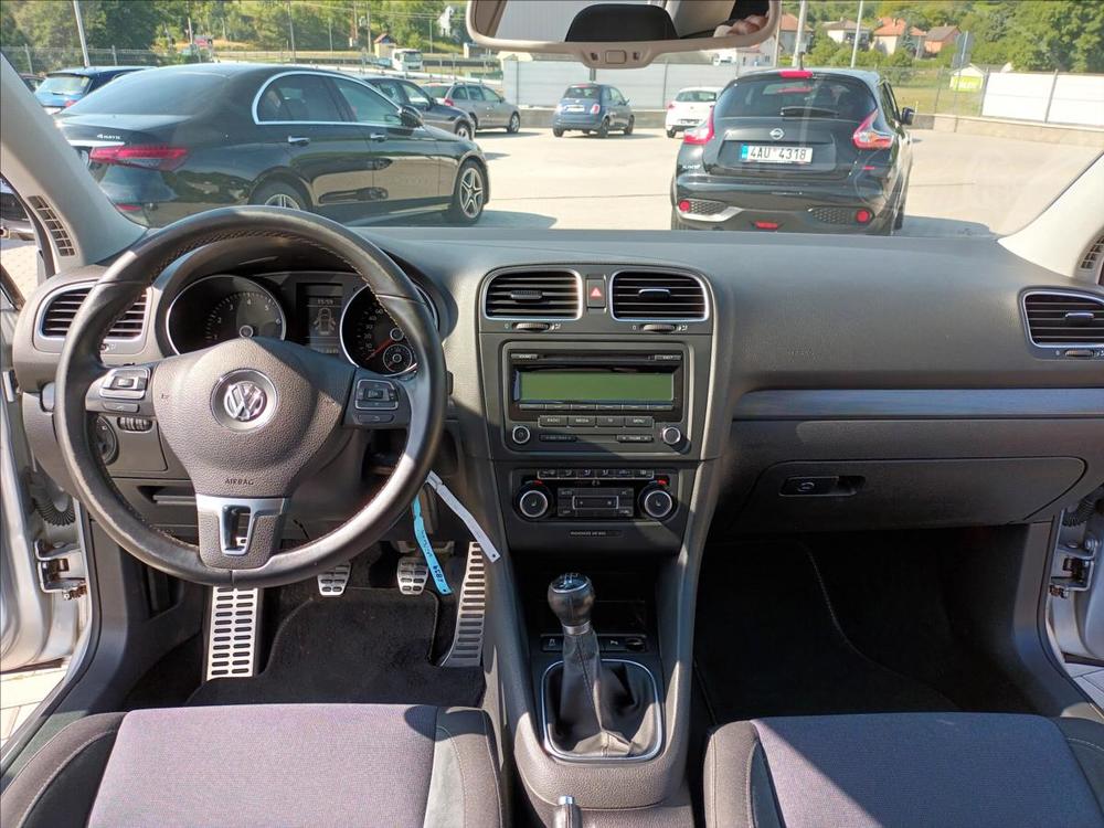 Volkswagen Golf 1,2 TSI,63KW,STYLE,SERVISKA