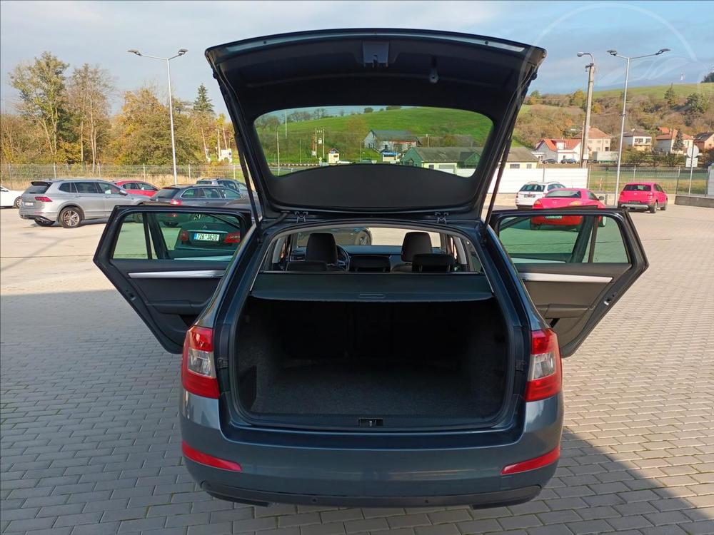 koda Octavia 2,0 TDI 110kW DSG Amb,SERVISKA