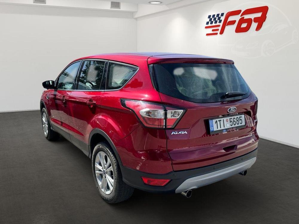 Ford Kuga 1,5EB Aut. 4x4 CZ ZRUKA od FO