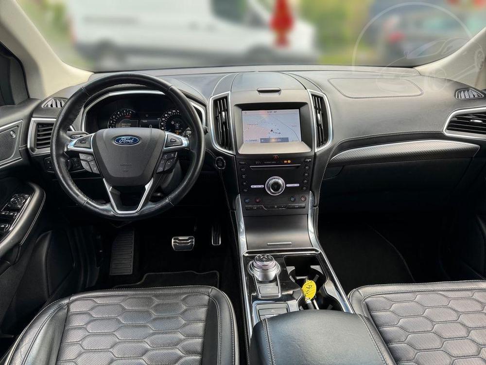 Ford Edge Vignale TOP VBAVA ZRUKA od F