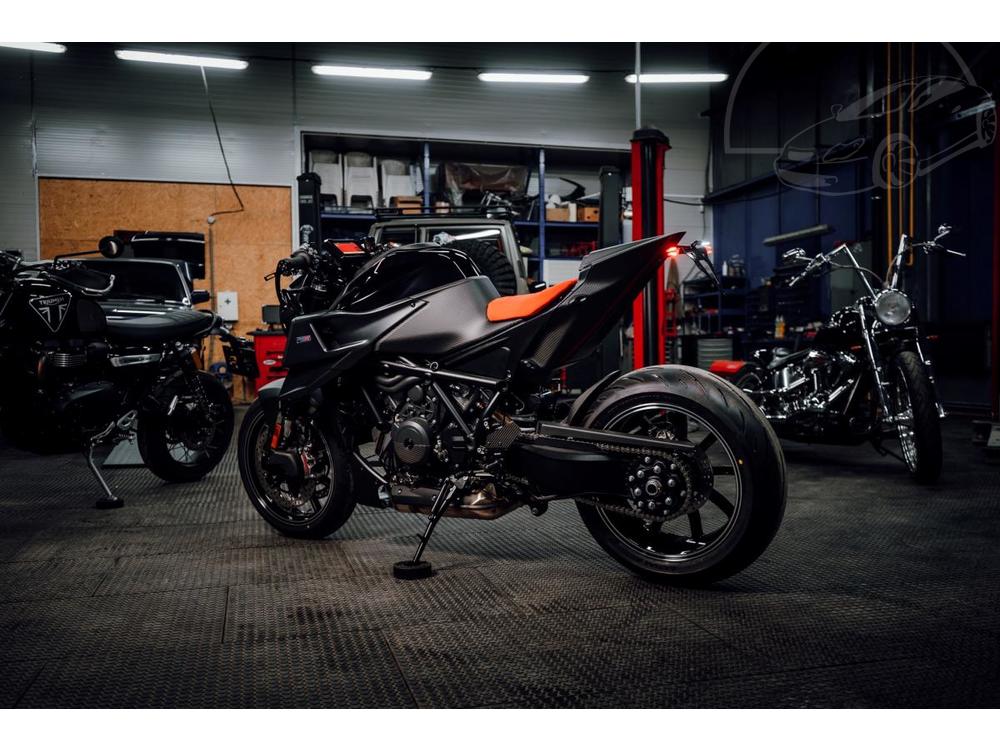 KTM  Brabus 1300 R First Edition