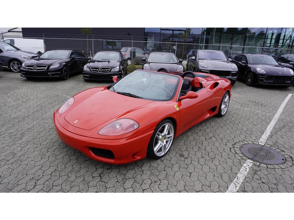 Prodm Ferrari F360 SPIDER 4,0 V8 F1