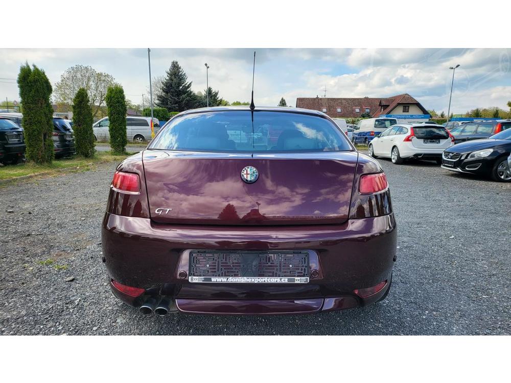 Alfa Romeo GT 3.2 V6 Busso, SERVISN KNIHA