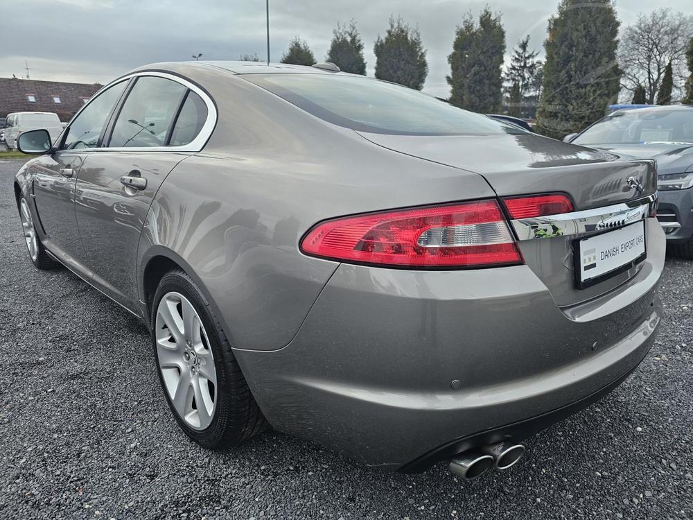 Jaguar XF 4.2 V8 219kW PREMIUM LUXURY