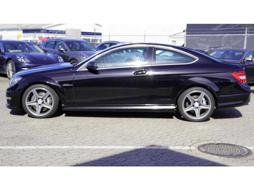 Mercedes-Benz C C63 BLACK SERIES AMG LINE V8