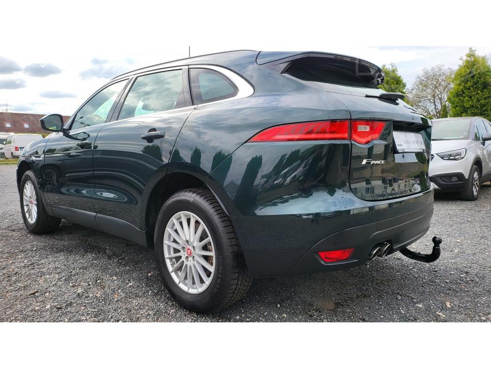 Jaguar F-Pace 2.0D-132kW PRESTIGE,SERVISKA