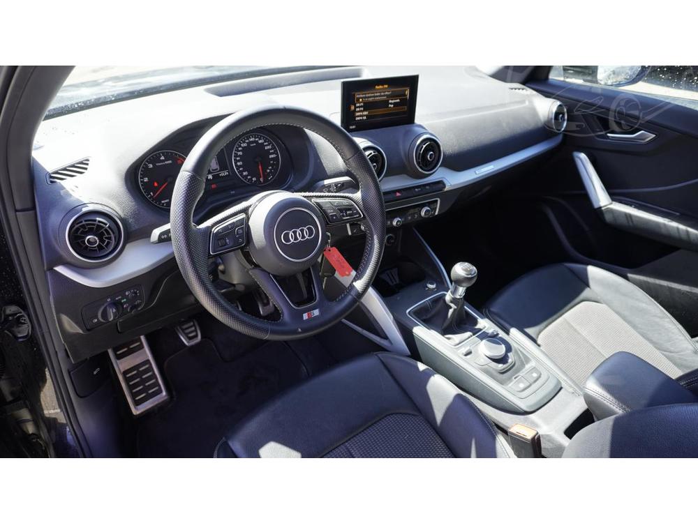 Audi Q2 35 2.0 TDI S-LINE